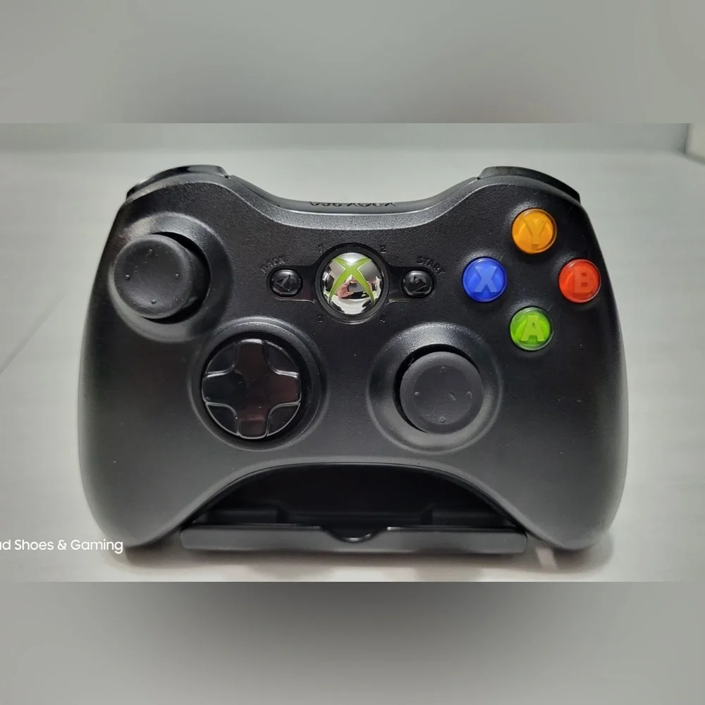 Xbox Controller - Picture 1 of 4